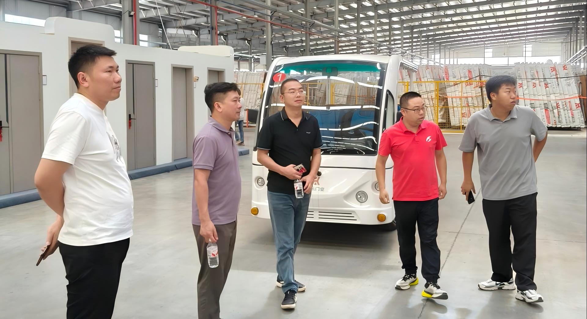 PRINCIPAIS RUBELHO: O HELE PORTA & WINDOWS WINS LIGE para um projeto de habitação de aluguel acessível adjacente à estação de Yibin East; Quarto Bureau da China Railway lidera a construção seguindo um cliente profundo conjunto I